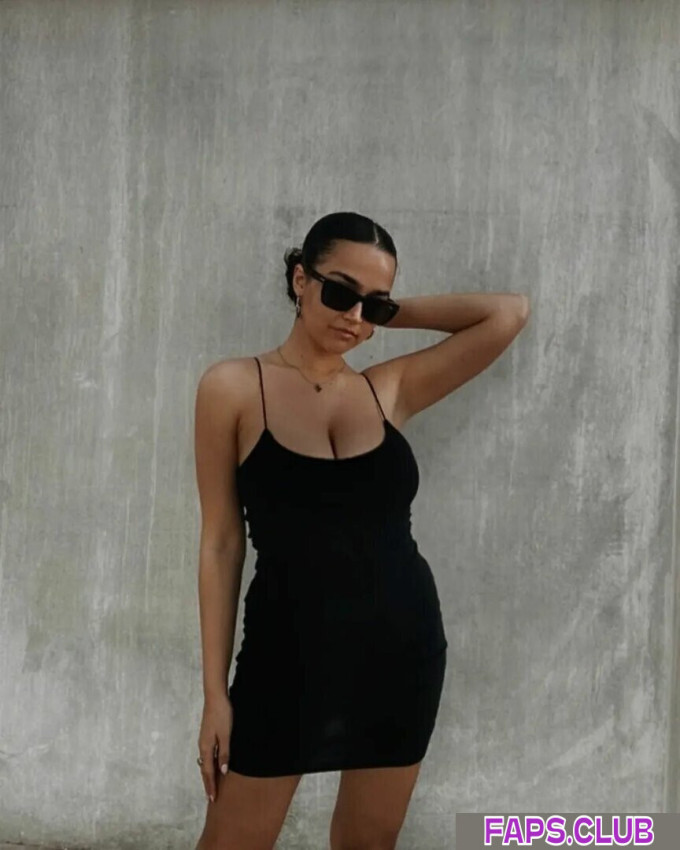 Ilenadecesare
                    
                                            itsmiadelsol, ilenadecesare
                                              nude leaks Photo #4