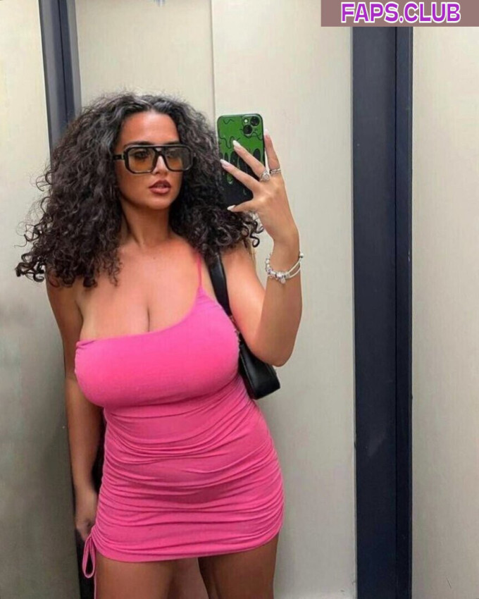 Ilenadecesare
                    
                                            itsmiadelsol, ilenadecesare
                                              nude leaks Photo #7