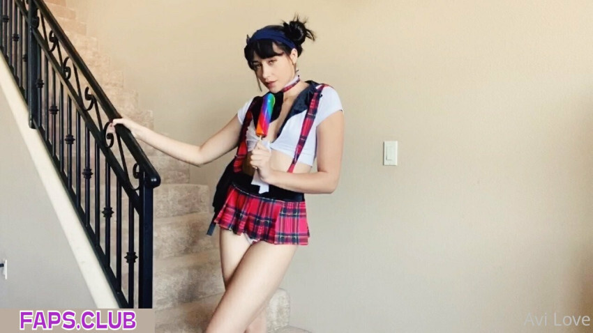 Avilovexxx
avilovexxx
nude leaks Photo #2