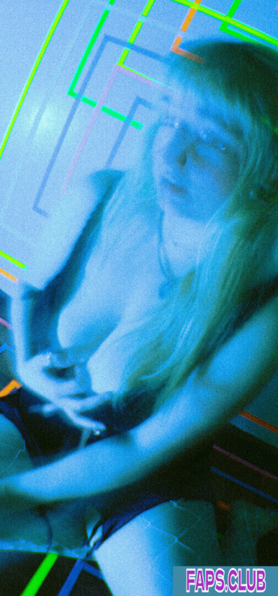 Fairyhole
                    
                                            fairyhole
                                              nude leaks Photo #8