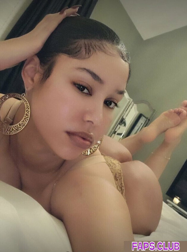 Portia Pepe
                    
                                            portiapepe, portia-pepe
                                              nude leaks Photo #7