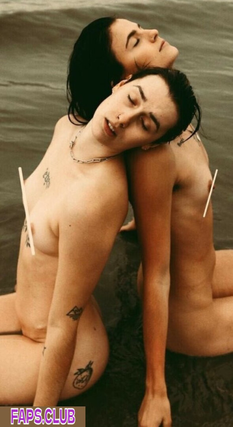 Lauryane Dion
nontumconnaispo, lauryane-dion
nude leaks Photo #2
