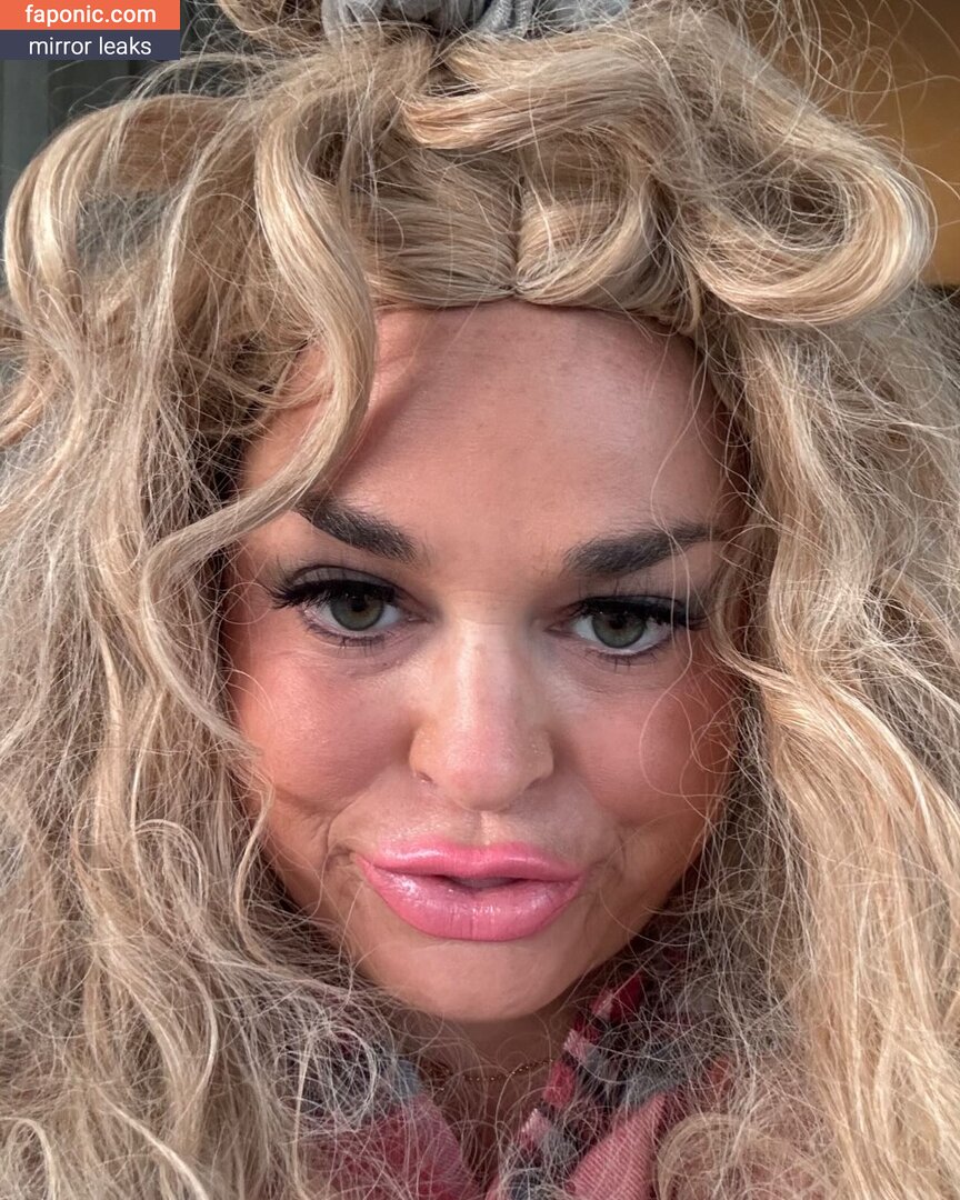 Tia nude leaks Photo #5