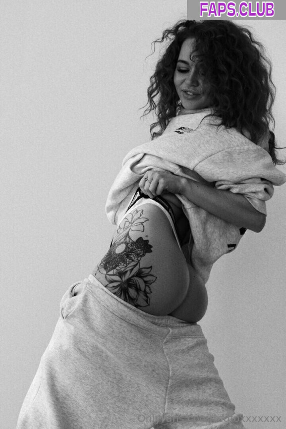 Redfoxxxxxxx
                    
                                            redfoxxxxxxx
                                              nude leaks Photo #2