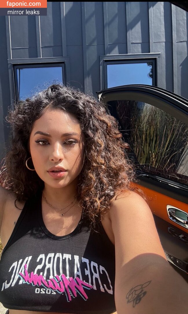 Gabrielly Thompson nude leaks Photo #4