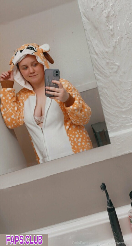 Hunnybeesarecool
                    
                                            hunnybeesarecool
                                              nude leaks Photo #4