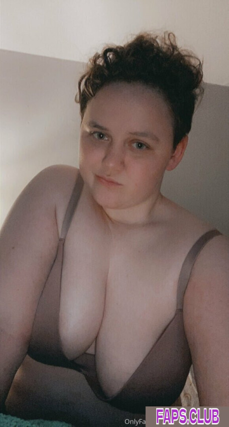 Hunnybeesarecool
                    
                                            hunnybeesarecool
                                              nude leaks Photo #10