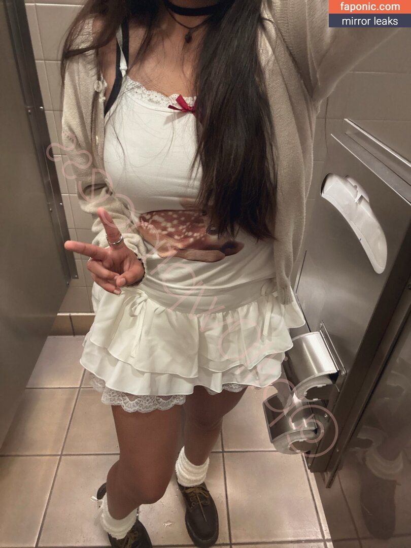 Zahra Schreiber nude leaks Photo #2
