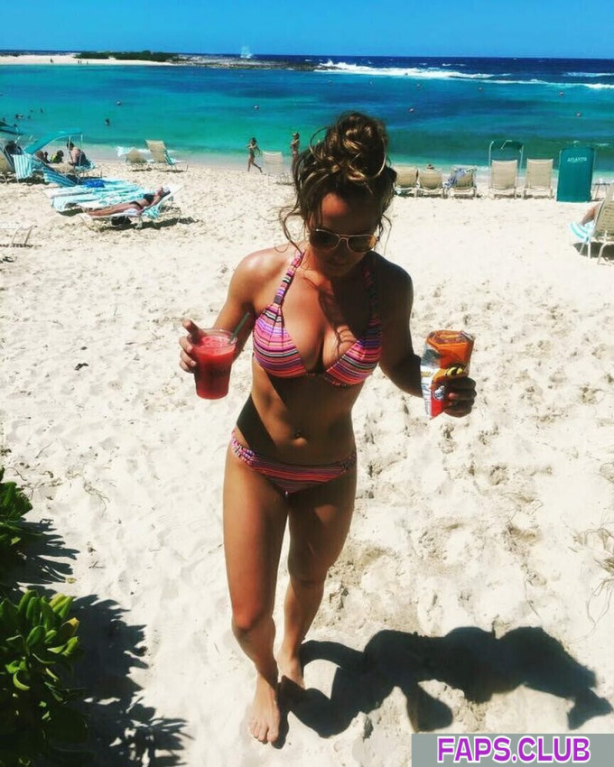 Taylor Altom
                    
                                            taylor-altom
                                              nude leaks Photo #10