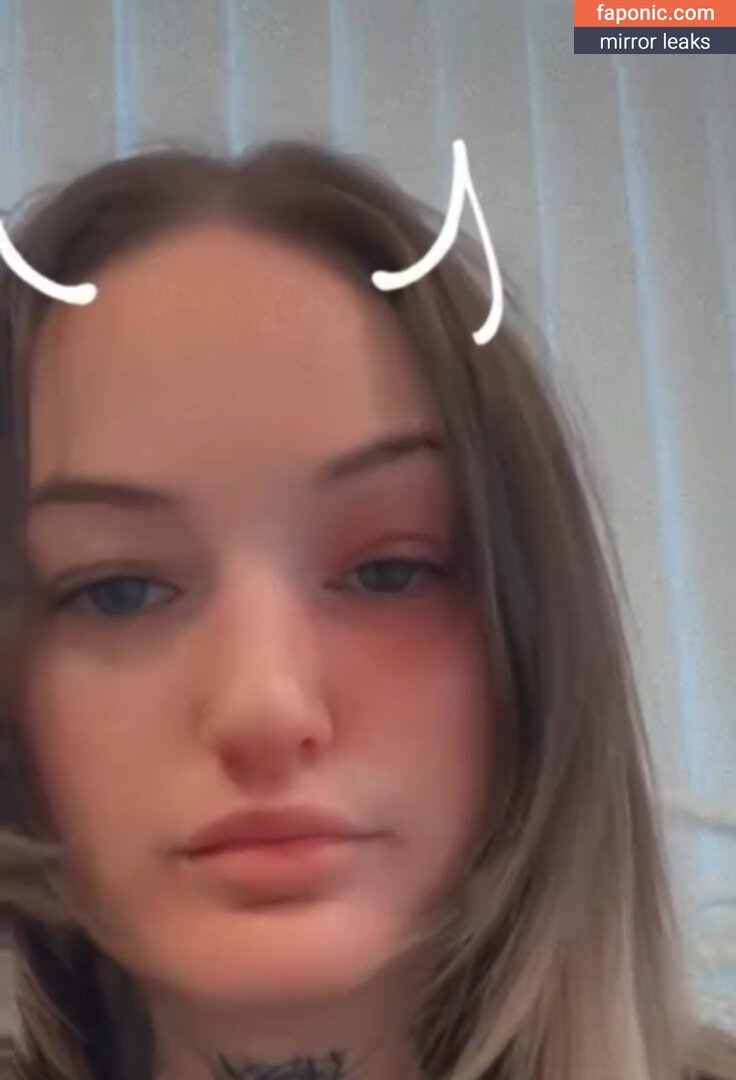 Goth Queen nude leaks Photo #2