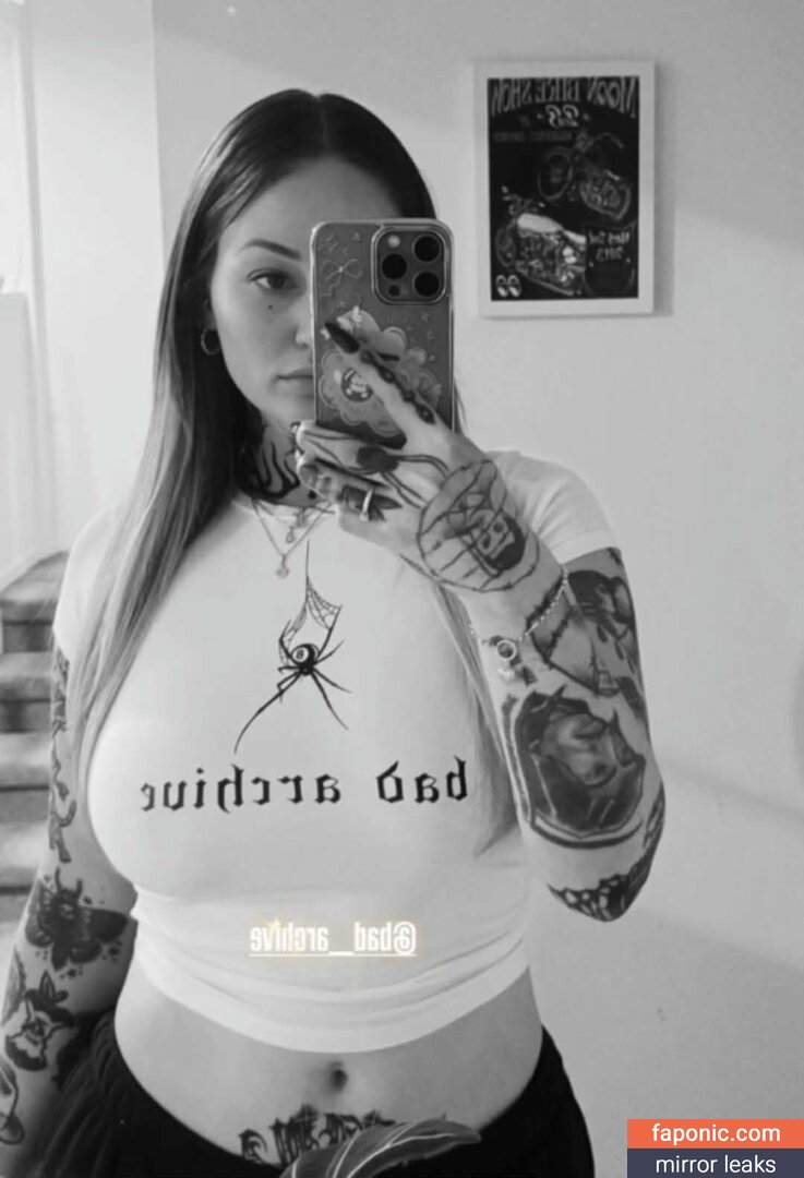 Goth Queen nude leaks Photo #5