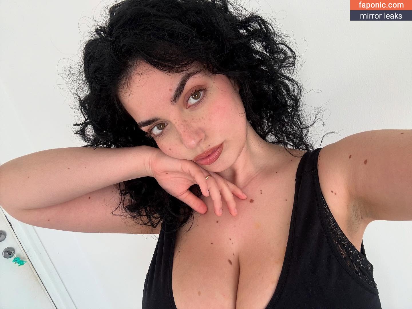 Sara Argese nude leaks Photo #9