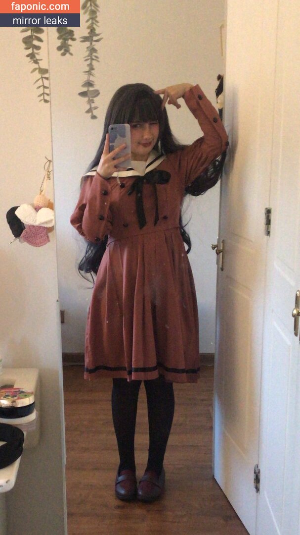 gothwaifu nude leaks Photo #2