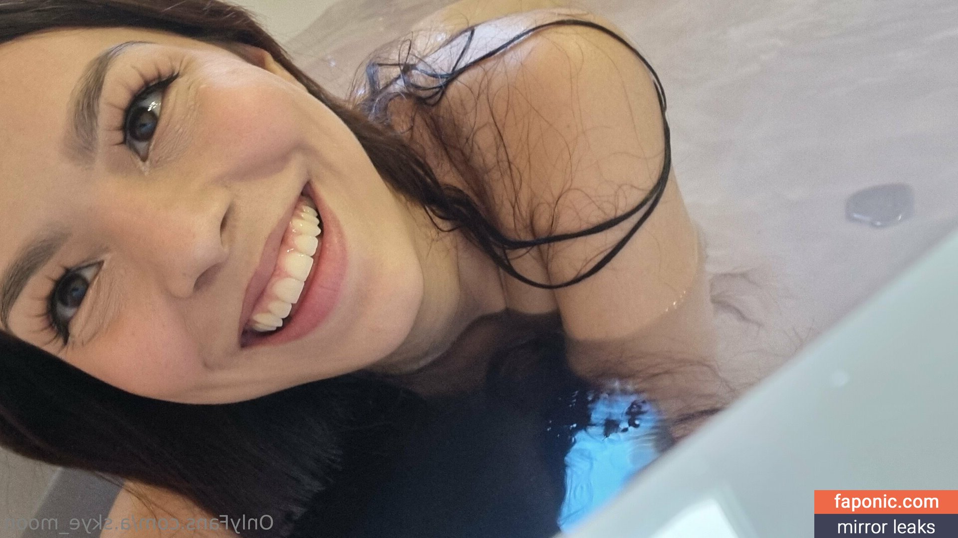 Momo JP Cosplay nude leaks Photo #9