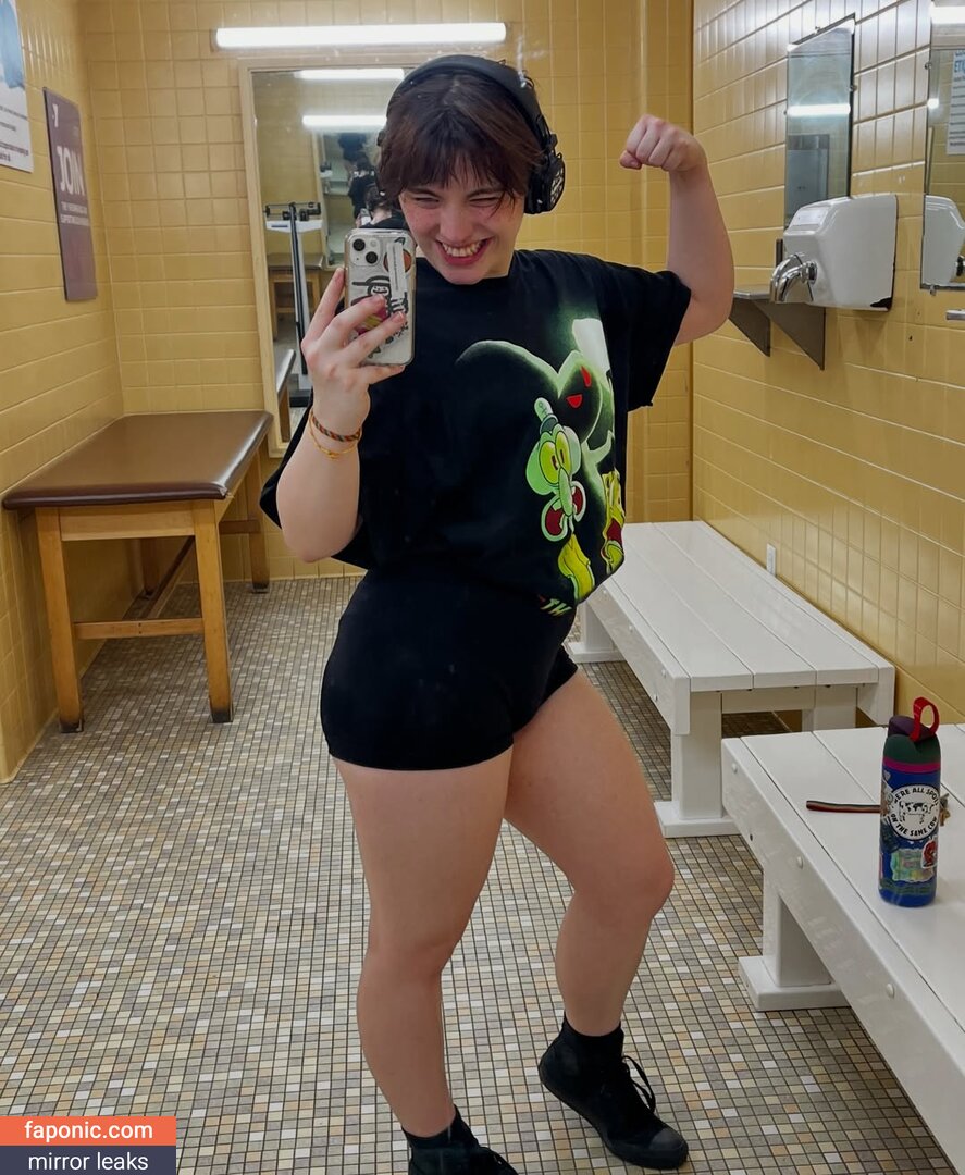 Kelly Compulsive nude leaks Photo #5