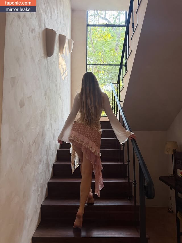 Caroline Zalog nude leaks Photo #19