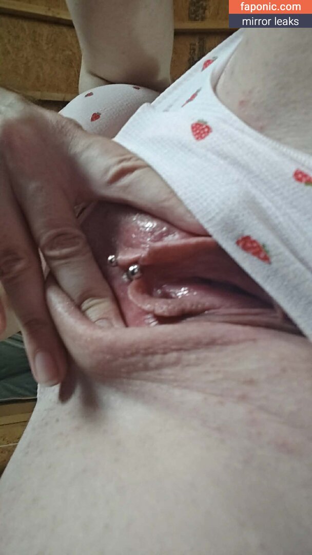Submissiveplz nude leaks Photo #12