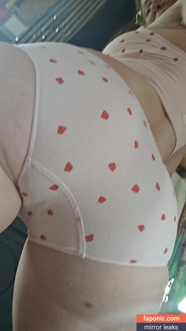 Submissiveplz nude leaks Photo #14