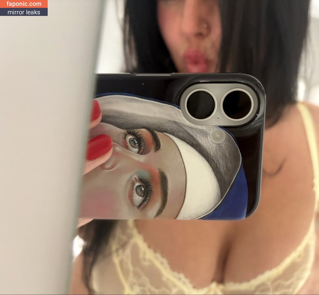 Inajitrust nude leaks Photo #13