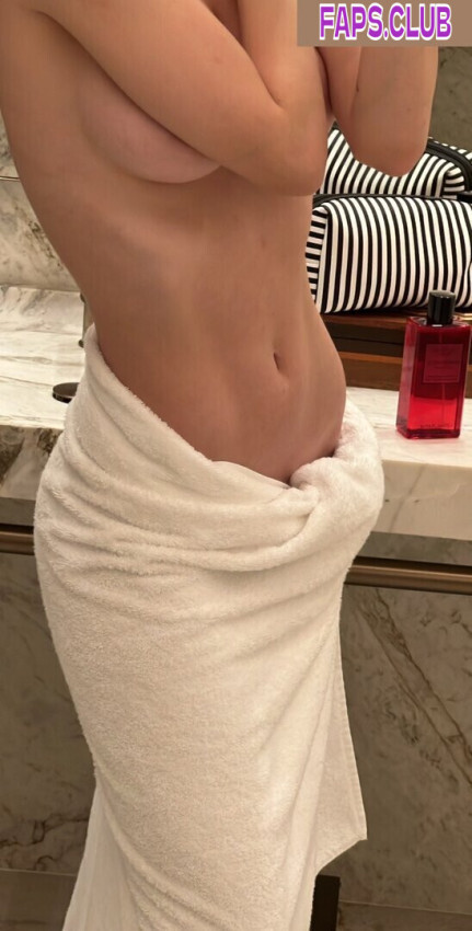 Babiamarof
                    
                                            rosiromlo, babiamarof
                                              nude leaks Photo #4