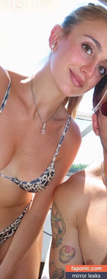 Morena Beltrán nude leaks Photo #13