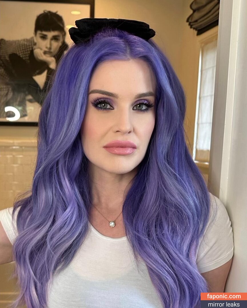Kelly Osbourne nude leaks Photo #3