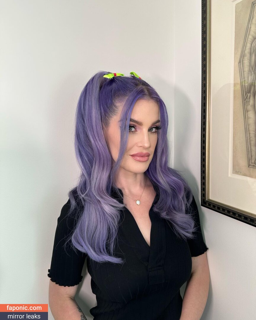 Kelly Osbourne nude leaks Photo #5