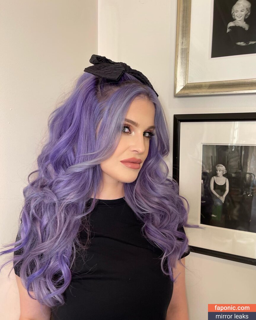 Kelly Osbourne nude leaks Photo #15