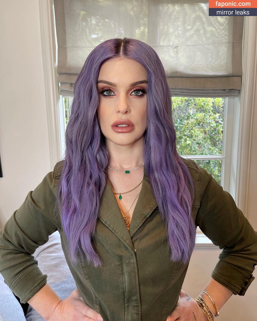 Kelly Osbourne nude leaks Photo #16