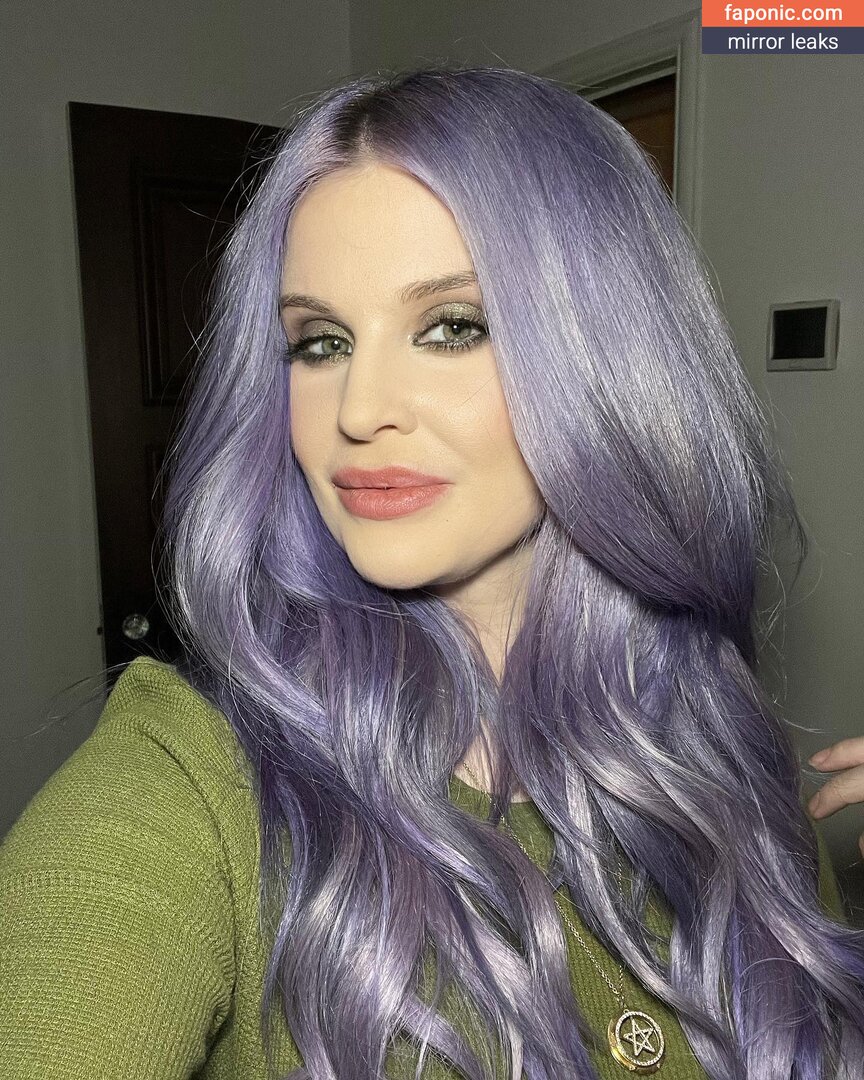 Kelly Osbourne nude leaks Photo #19