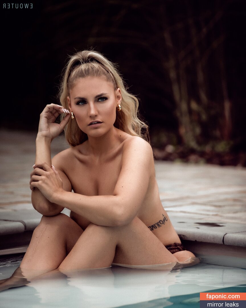 Megan Modele nude leaks Photo #1