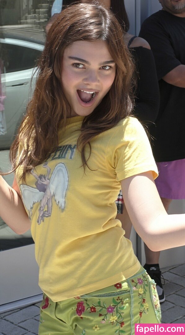 Ariana Greenblatt nude leaks Photo #1