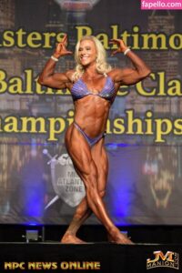 Ashley Hromyak photo 29