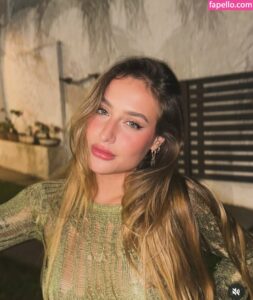 Bruna Griphao nude leaks Photo #2