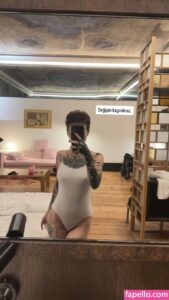 karma.handpoke nude leaks Photo #9