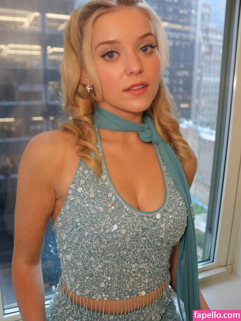 Lexi Minetree photo 1