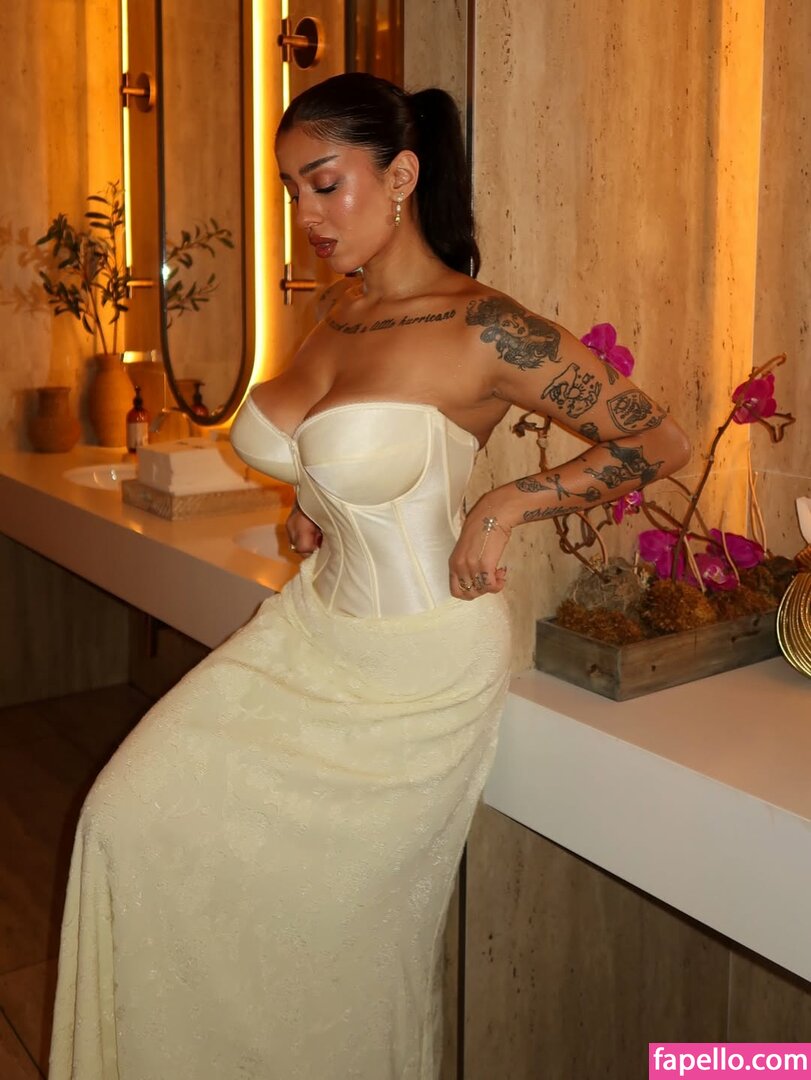 May Bakshi nude leaks Photo #7