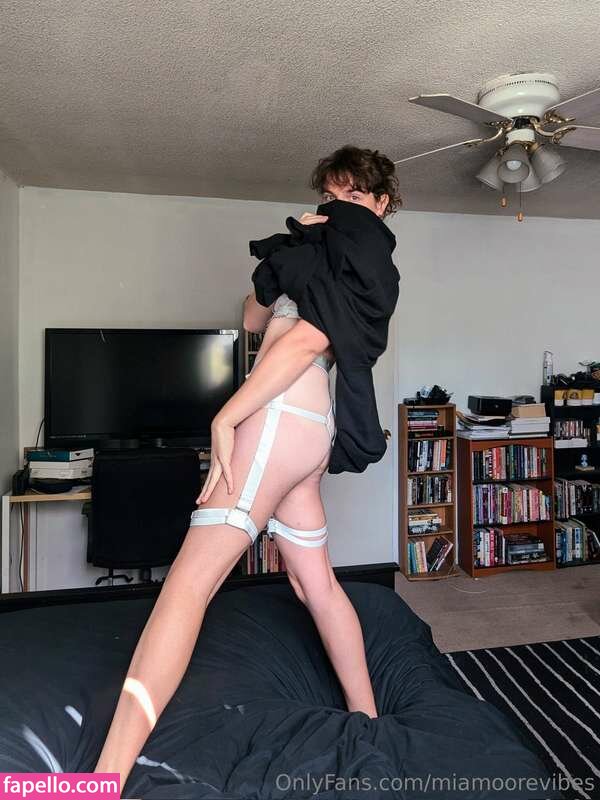 Mia Moore nude leaks Photo #8