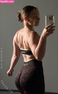 mxchxllx.s nude leaks Photo #9