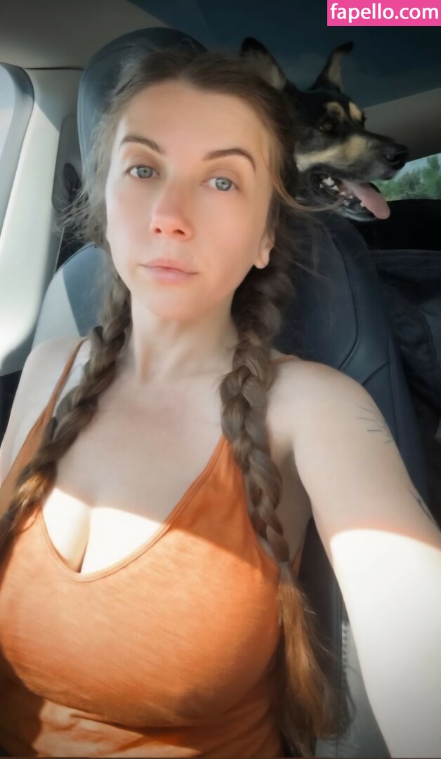 Nikki Osborne nude leaks Photo #1