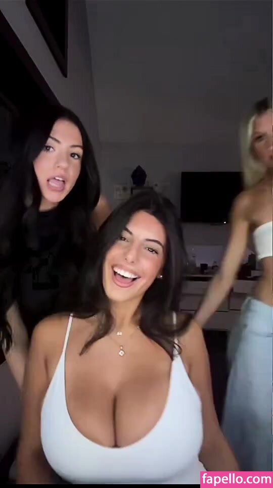 Sydney Monello nude leaks Photo #3