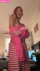 Tiktok Live Nipslips & Nudity nude leaks Photo #5