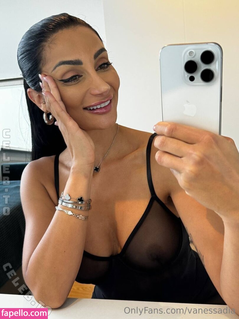 Vanessa Diaz photo 1