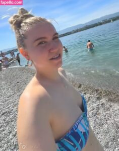 Agnes Boldis nude leaks Photo #1