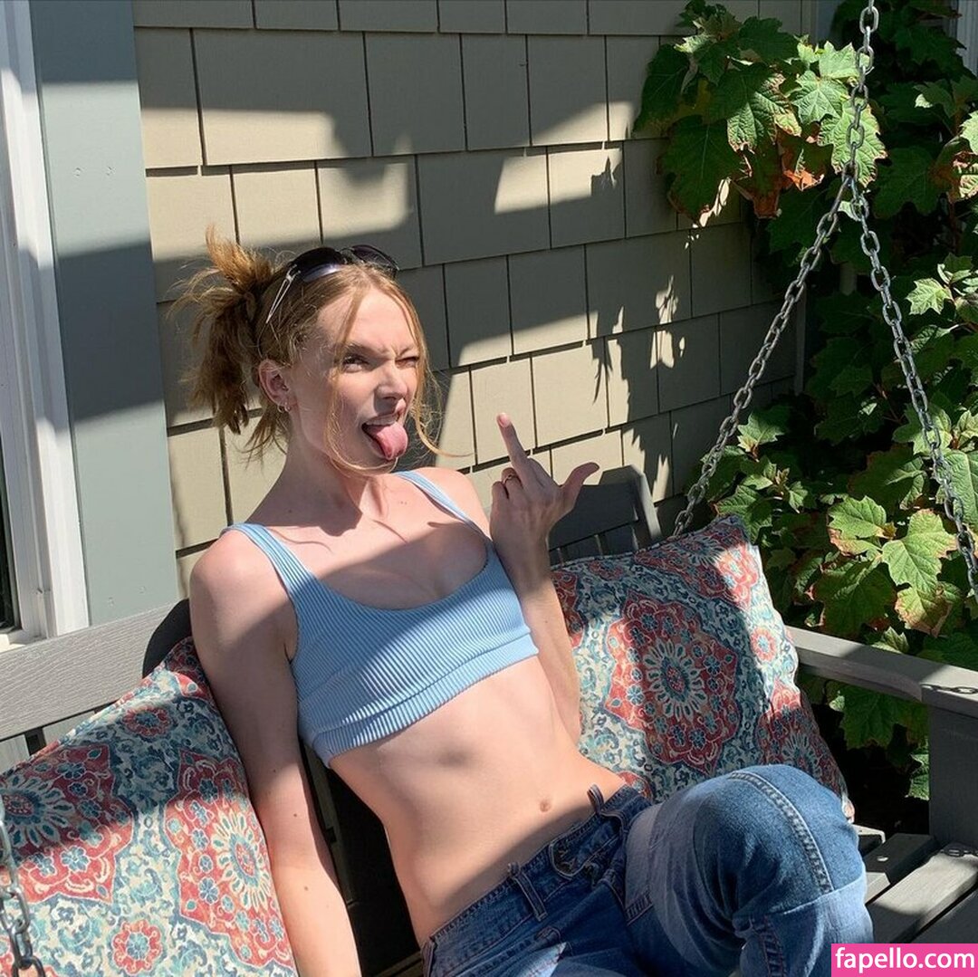 Alex Consani nude leaks Photo #10