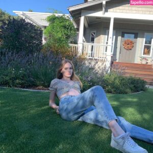 Alex Consani nude leaks Photo #25