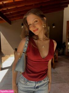 Alice Cantuária nude leaks Photo #5