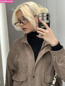 allegraschroeter nude leaks Photo #14