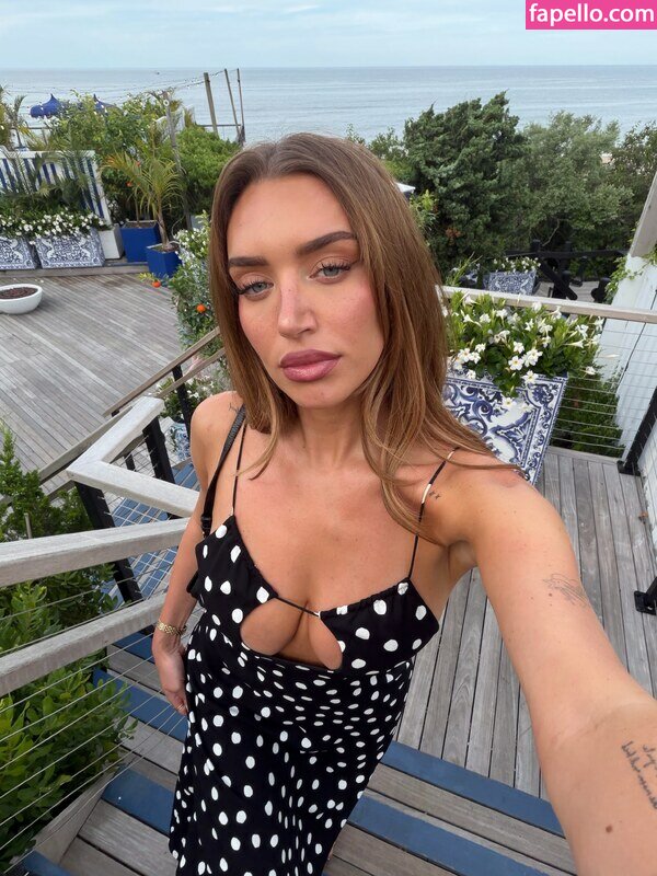 Anastasia Karanikolaou nude leaks Photo #3