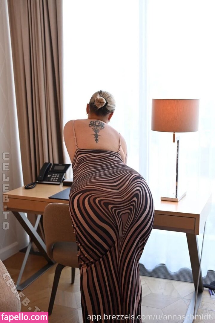 Anna Schmidt nude leaks Photo #8
